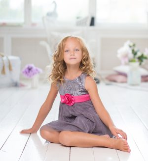 girl, young, sitting-511886.jpg